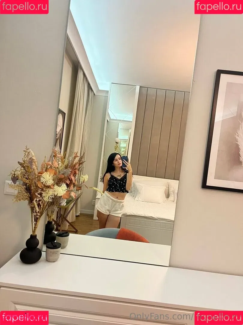 lilyfoxe Onlyfans Photo Gallery 