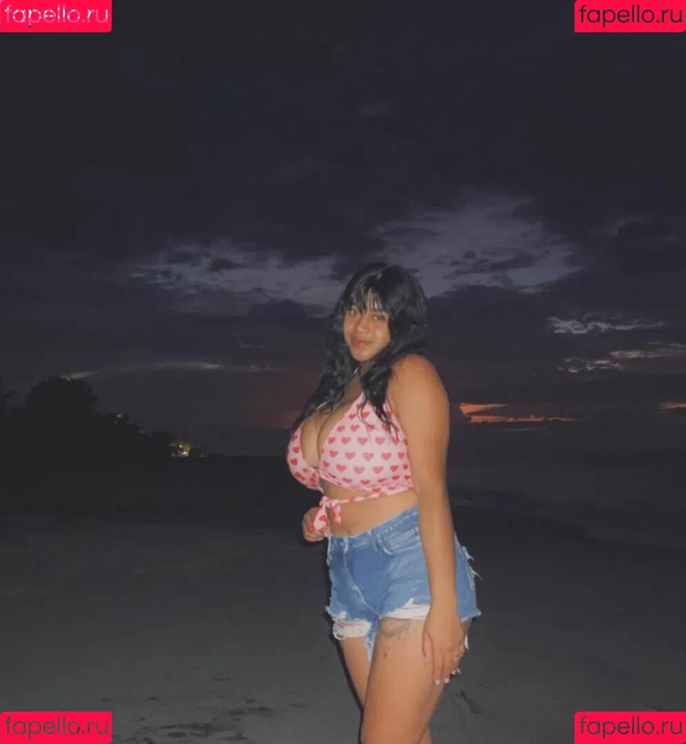 Dayanis Gisell Onlyfans Photo Gallery 