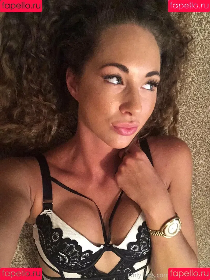 daniella-rose Onlyfans Photo Gallery 