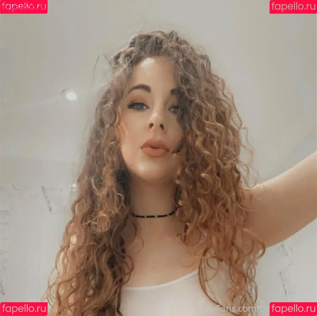 daniella-rose Onlyfans Photo Gallery 