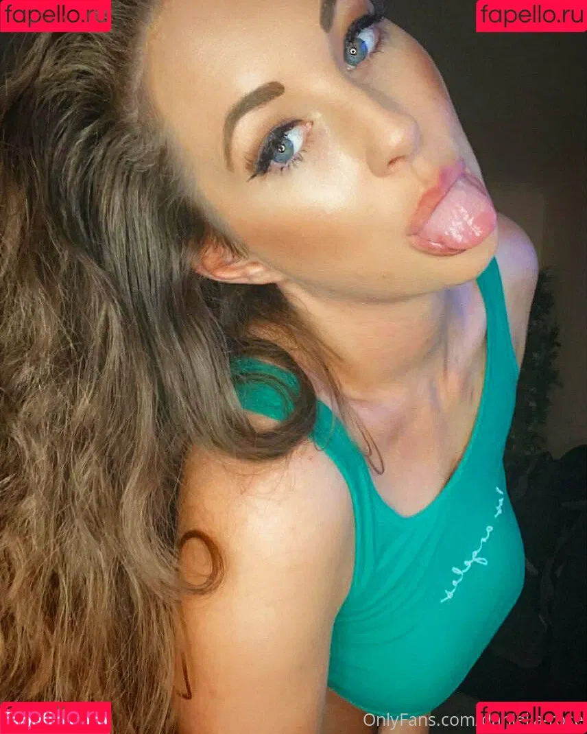 daniella-rose Onlyfans Photo Gallery 