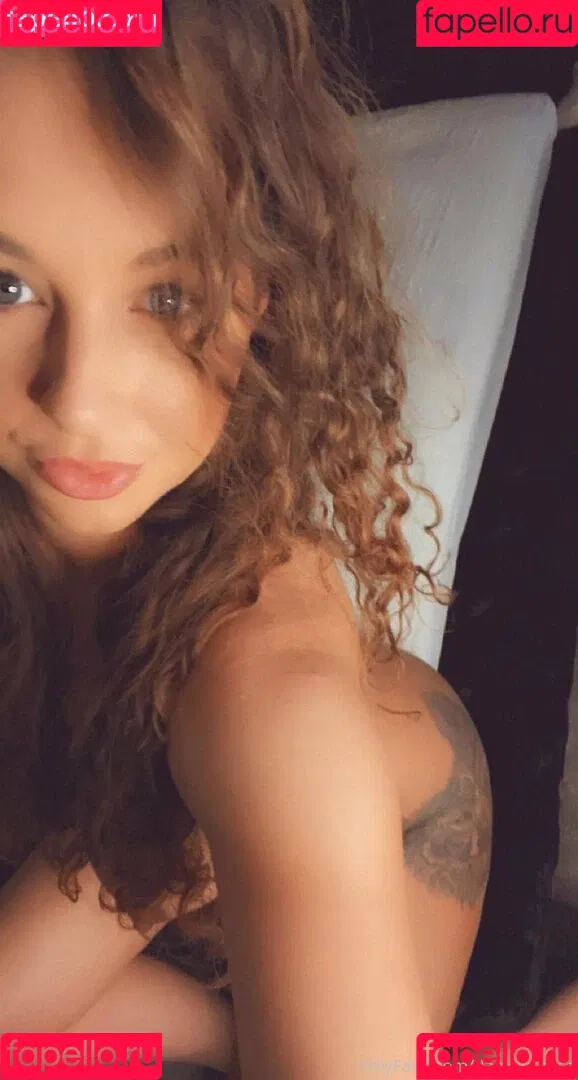 daniella-rose Onlyfans Photo Gallery 
