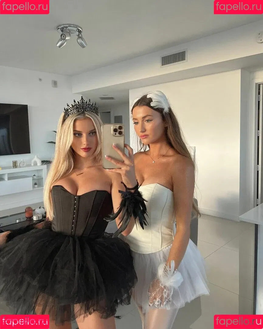 Lindsay Brewer Onlyfans Photo Gallery 