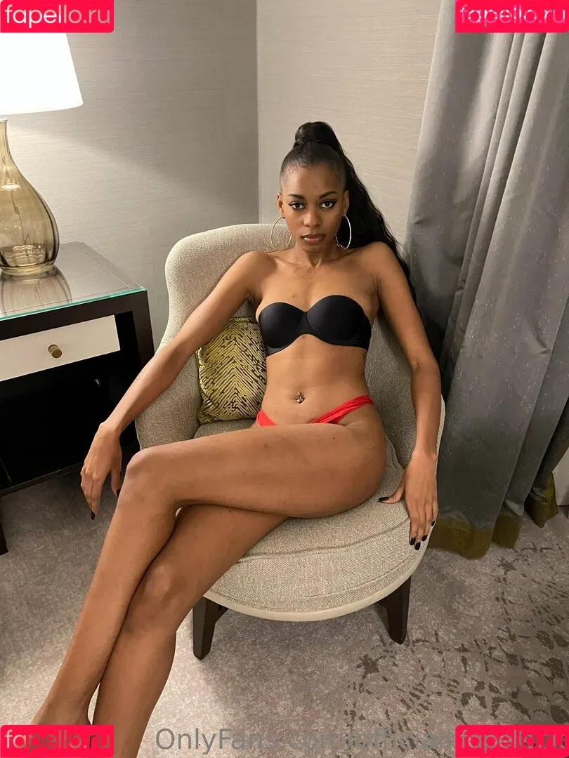 officiallinablack Onlyfans Photo Gallery 