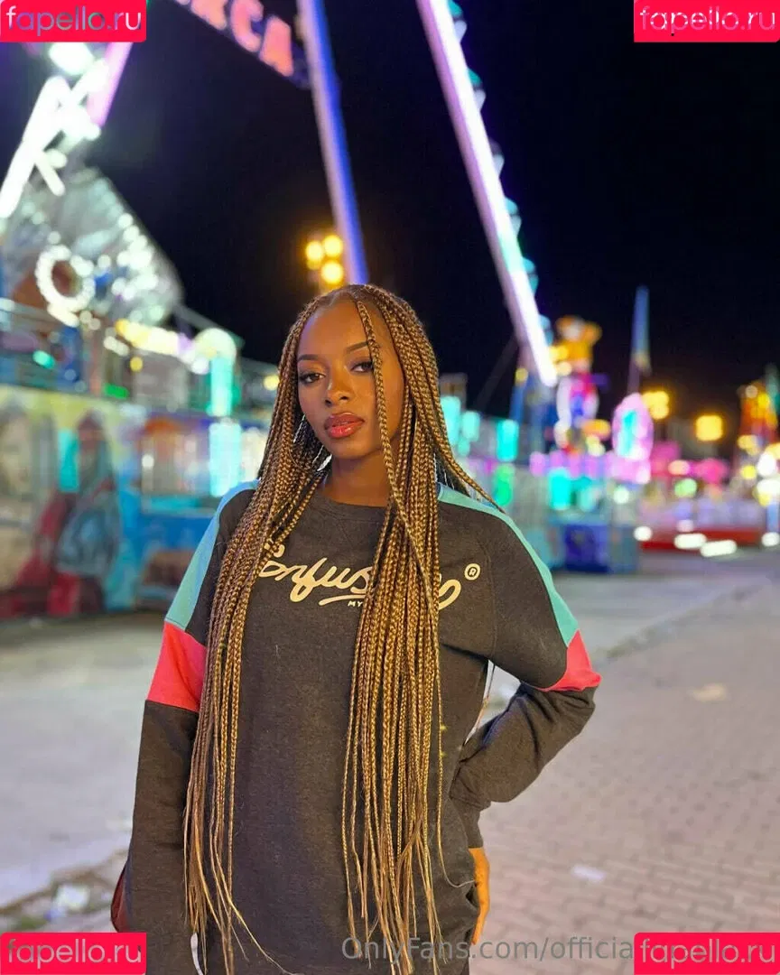 officiallinablack Onlyfans Photo Gallery 