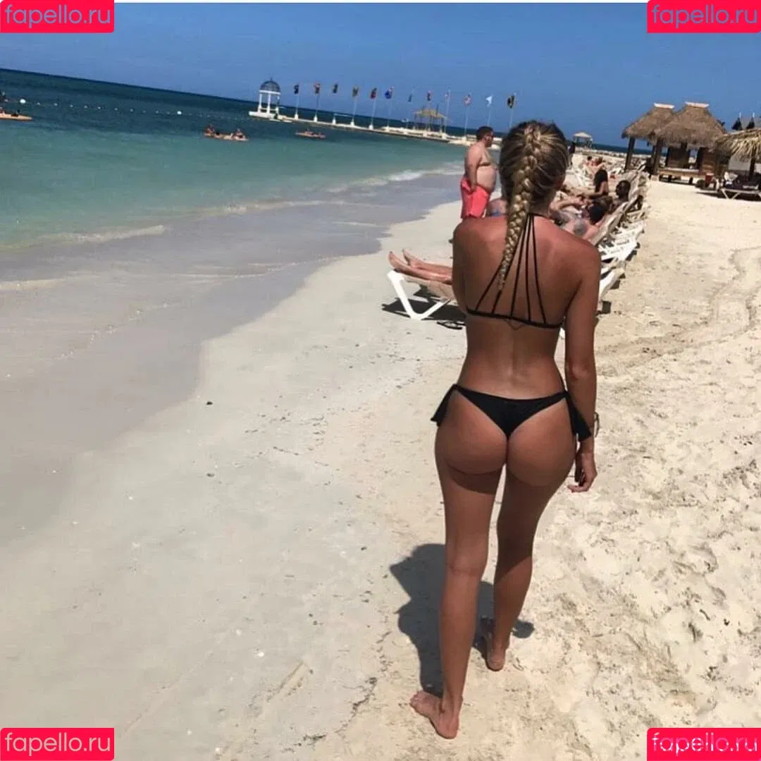 Daniela Lucas Onlyfans Photo Gallery 