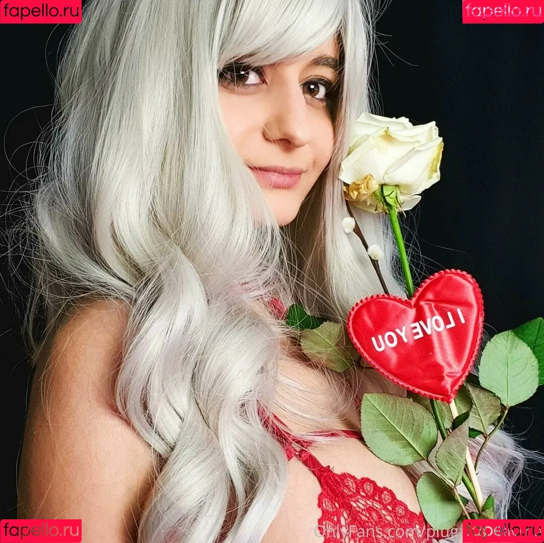 Valeera Raine Onlyfans Photo Gallery 