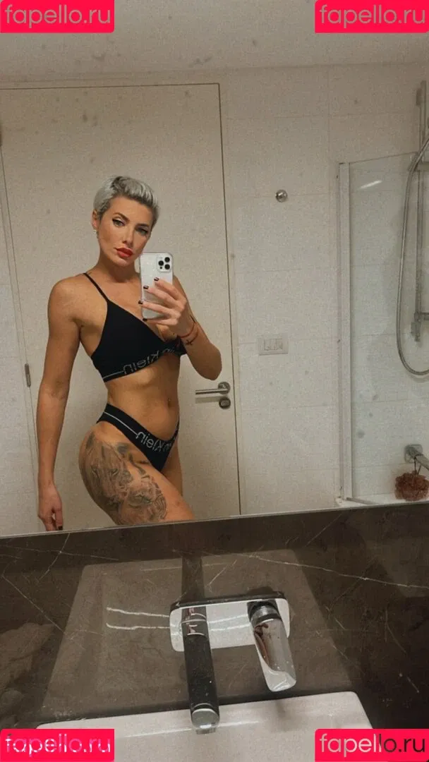 Tamara Bella Onlyfans Photo Gallery 