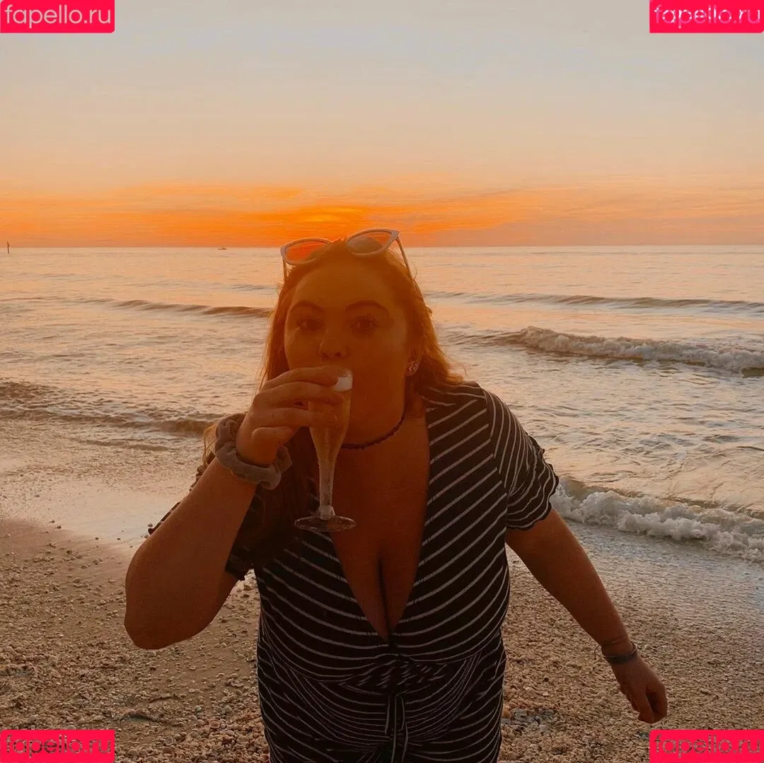 Amberly Onlyfans Photo Gallery 