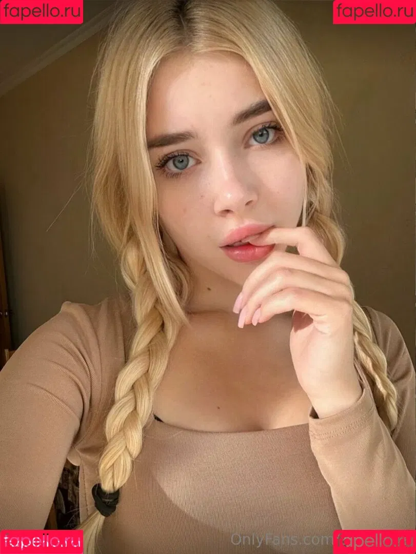 alisebuns Onlyfans Photo Gallery 
