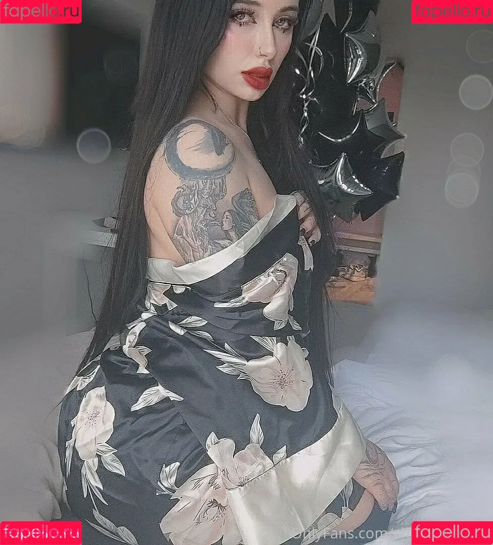 chrysilunafree Onlyfans Photo Gallery 