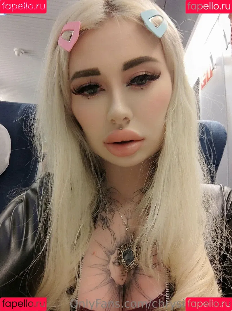 chrysilunafree Onlyfans Photo Gallery 