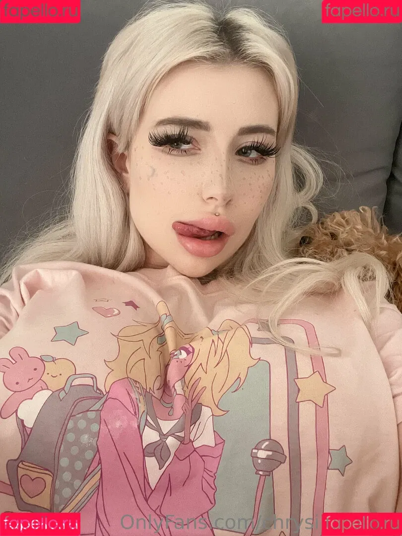 chrysilunafree Onlyfans Photo Gallery 