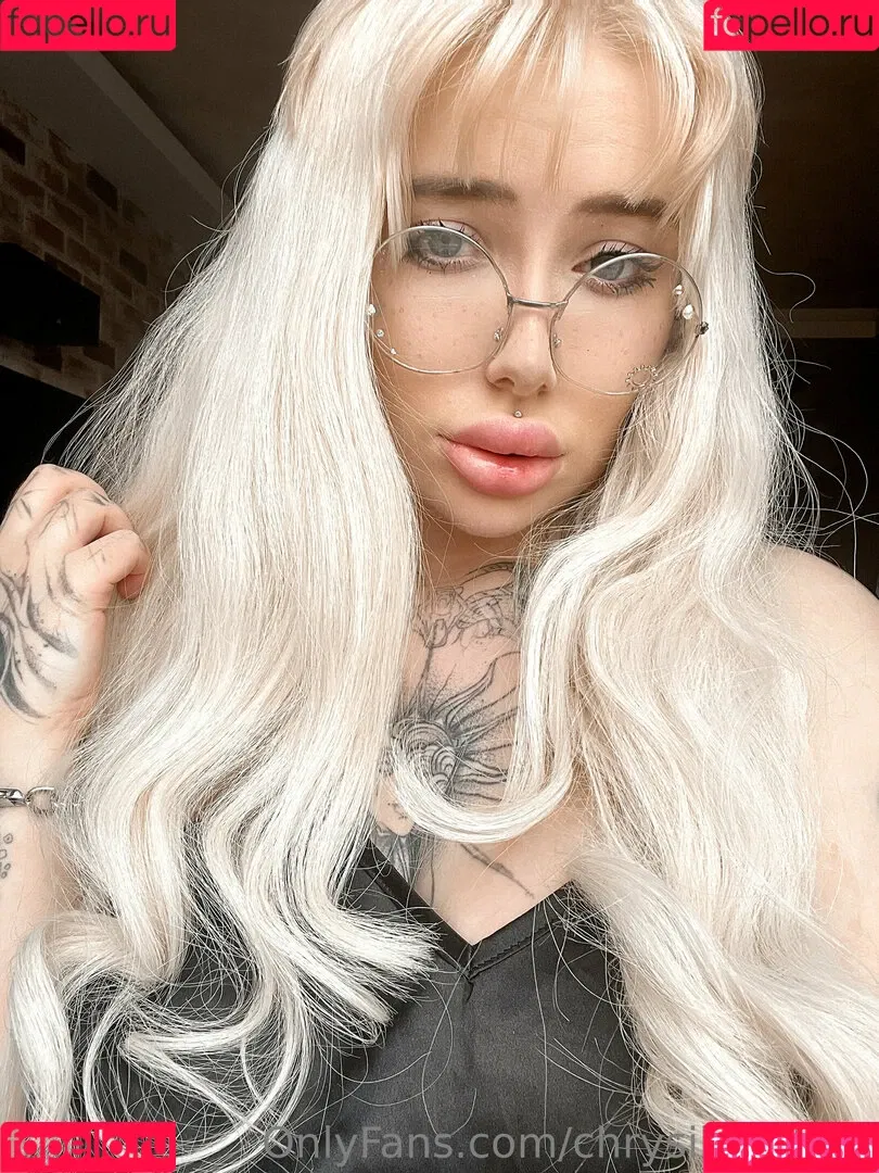chrysilunafree Onlyfans Photo Gallery 