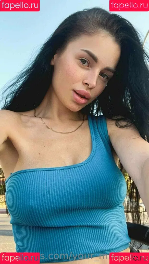 your_milamoore Onlyfans Photo Gallery 