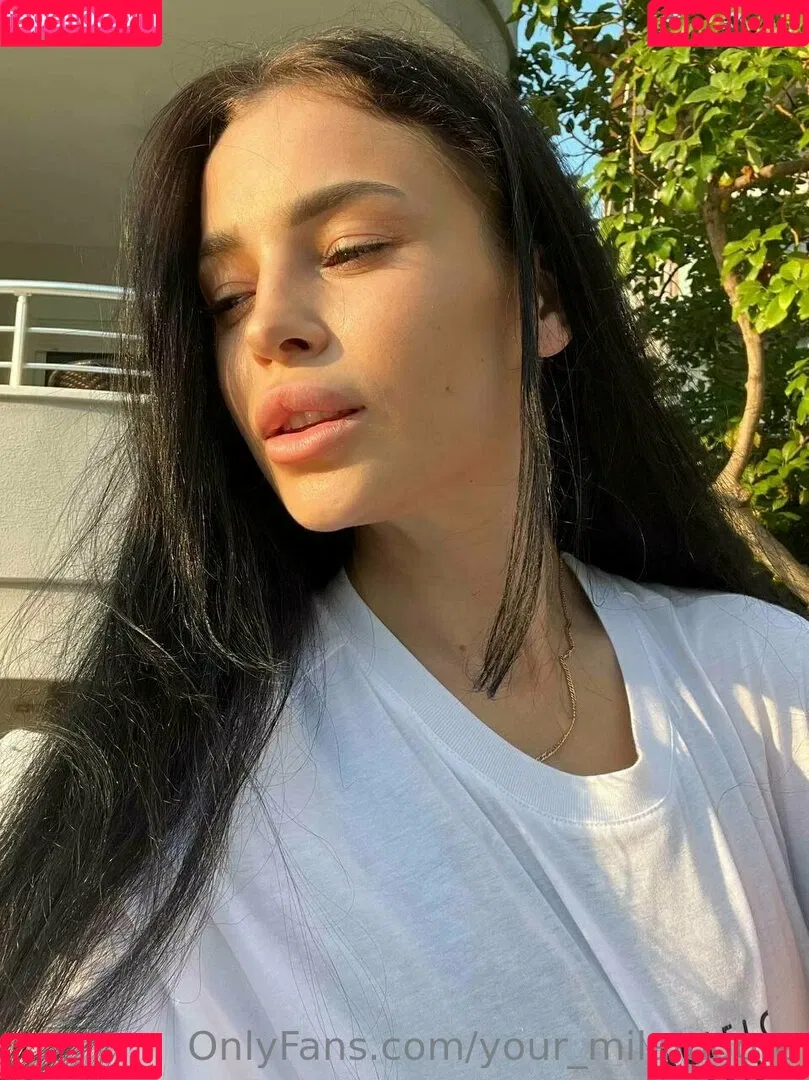 your_milamoore Onlyfans Photo Gallery 