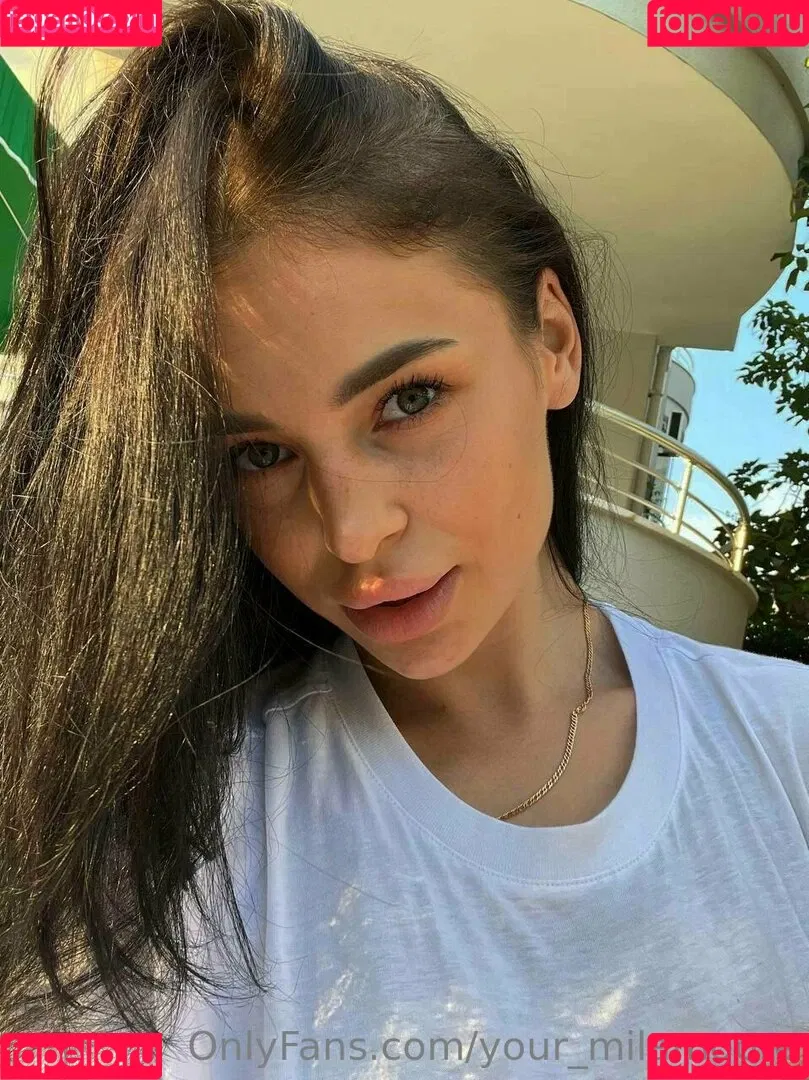 your_milamoore Onlyfans Photo Gallery 