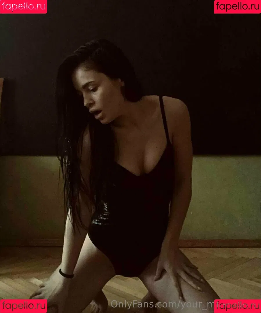 your_milamoore Onlyfans Photo Gallery 