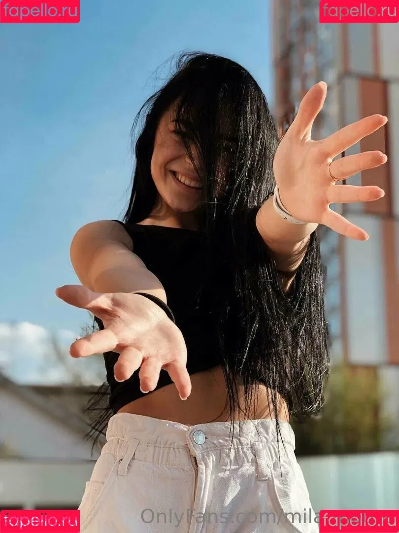 your_milamoore Onlyfans Photo Gallery 