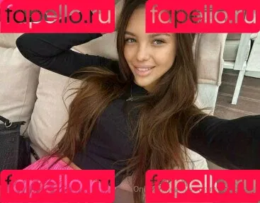 your_milamoore Onlyfans Photo Gallery 