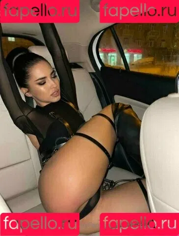 your_milamoore Onlyfans Photo Gallery 
