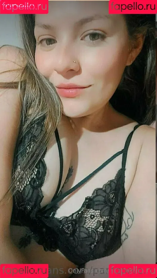 your_milamoore Onlyfans Photo Gallery 