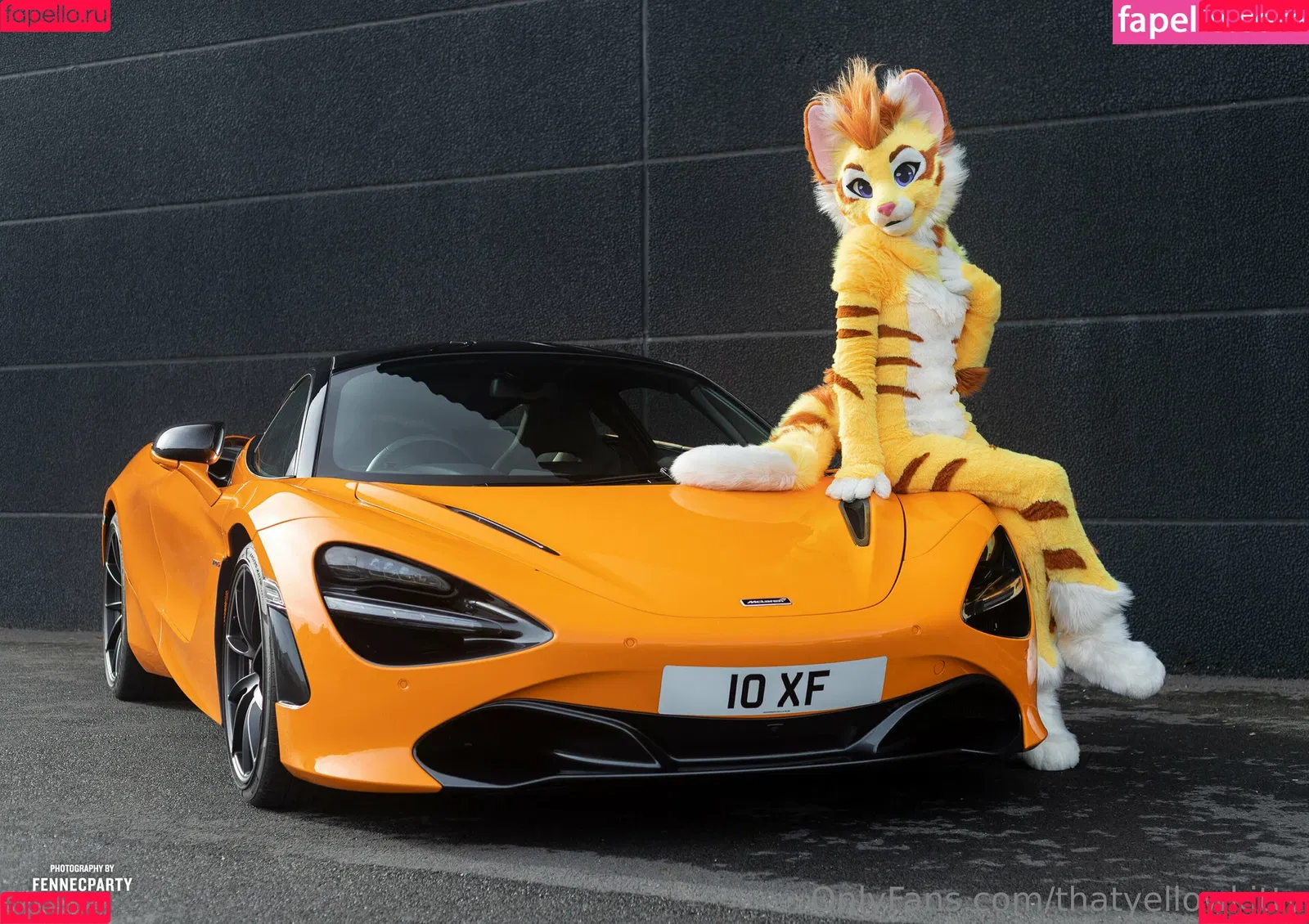 thatyellowkitty Onlyfans Photo Gallery 