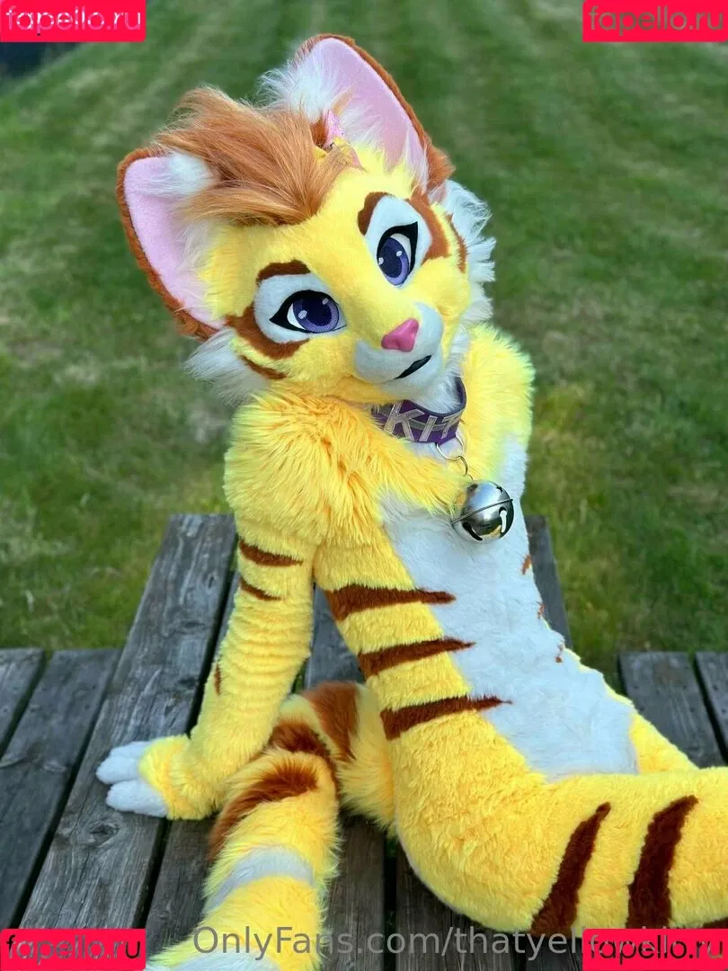 thatyellowkitty Onlyfans Photo Gallery 
