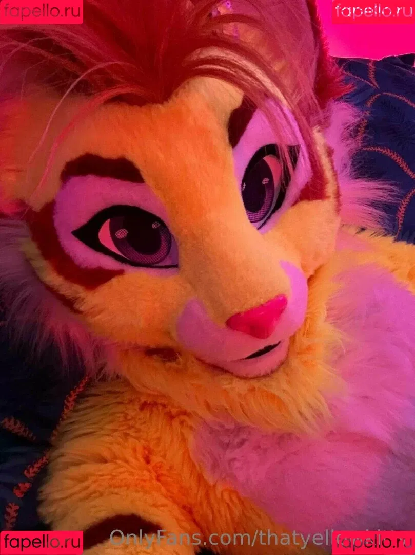 thatyellowkitty Onlyfans Photo Gallery 