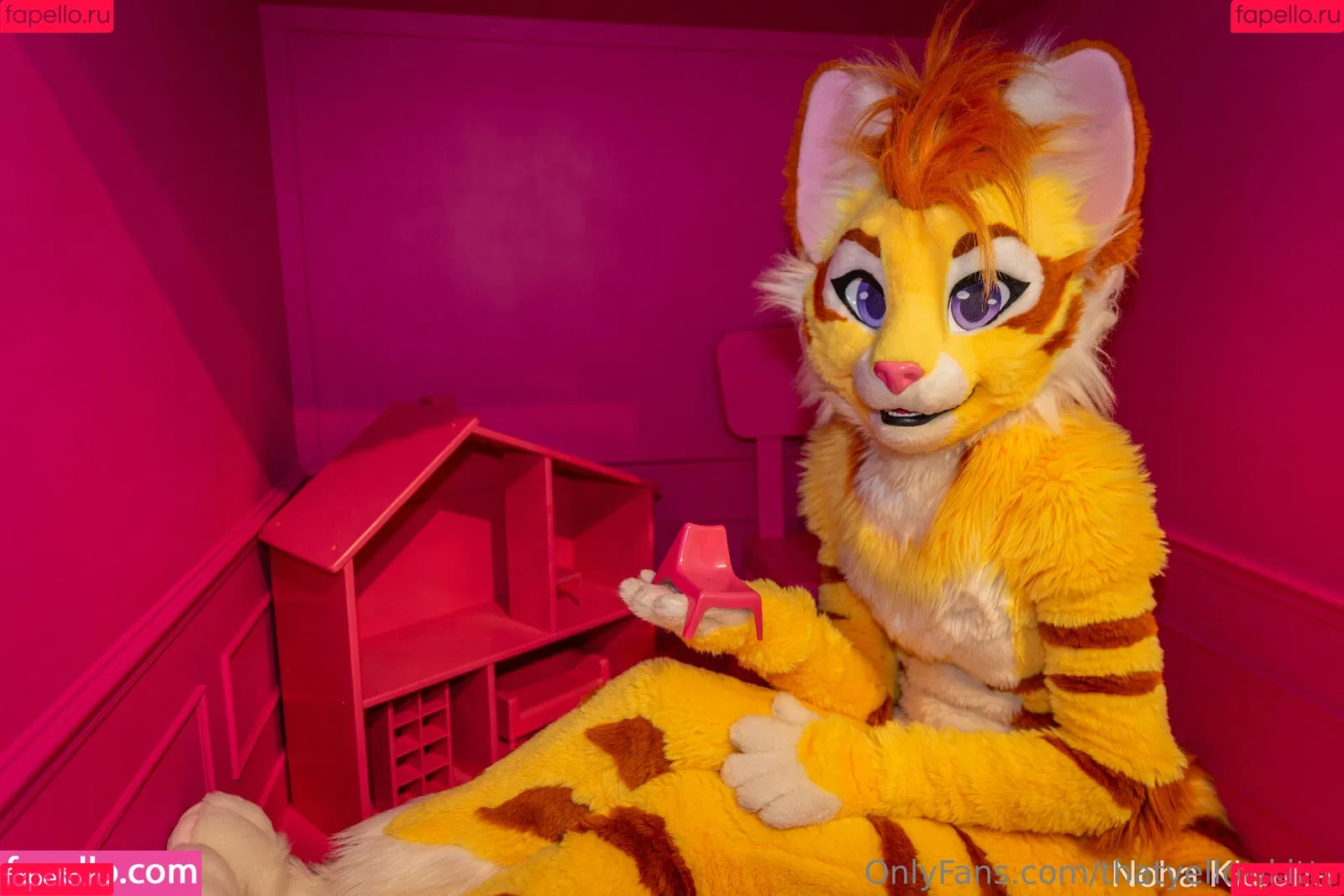 thatyellowkitty Onlyfans Photo Gallery 