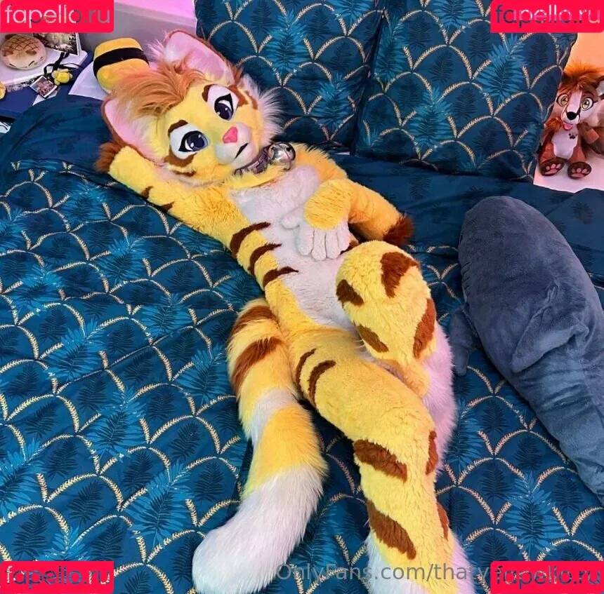 thatyellowkitty Onlyfans Photo Gallery 