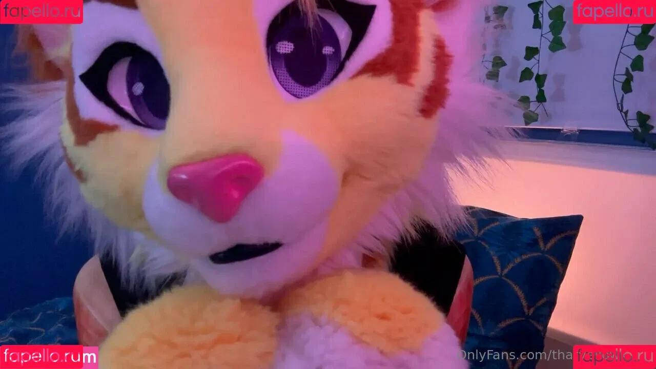 thatyellowkitty Onlyfans Photo Gallery 