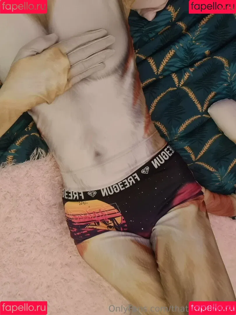 thatyellowkitty Onlyfans Photo Gallery 