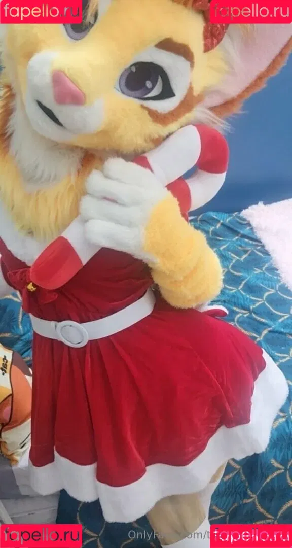 thatyellowkitty Onlyfans Photo Gallery 