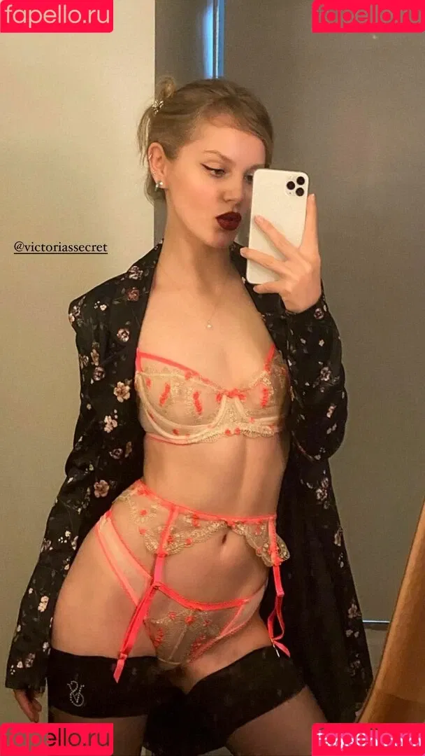 violapolt Onlyfans Photo Gallery 