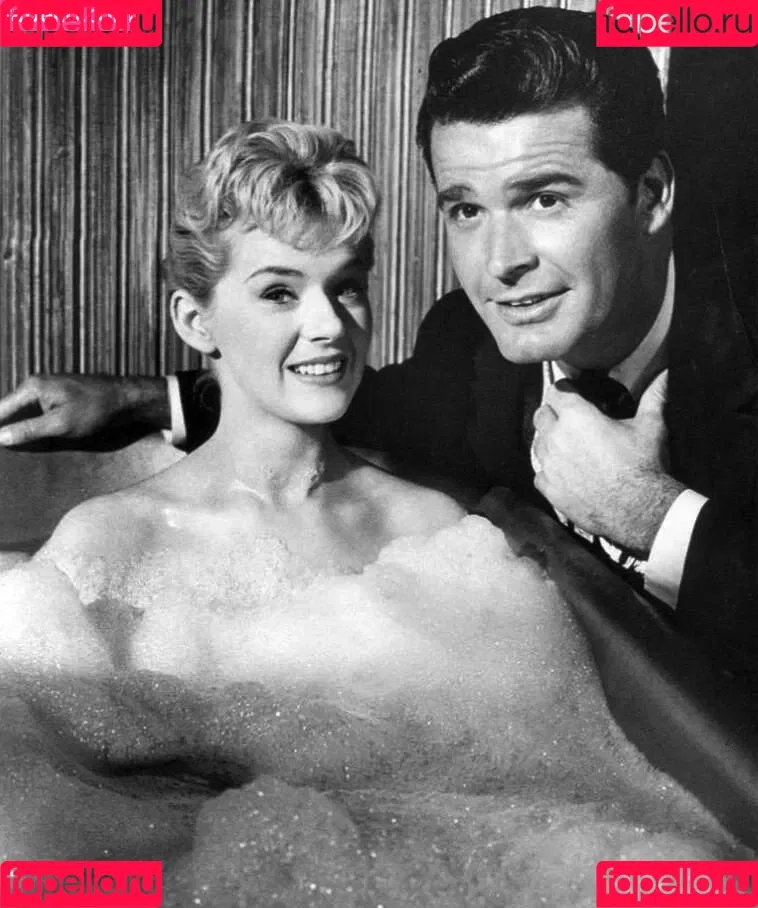 Connie Stevens Onlyfans Photo Gallery 