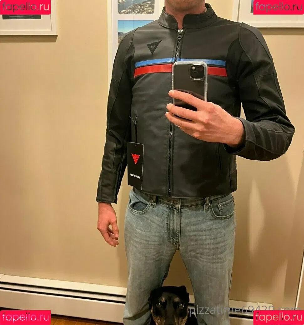 gutfuzz Onlyfans Photo Gallery 