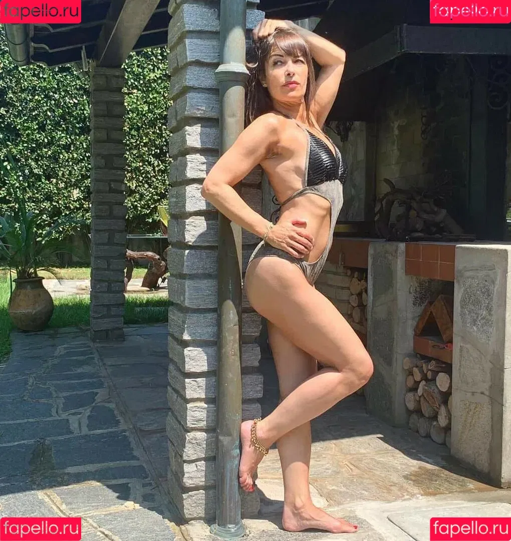 Sheila Capriolo Onlyfans Photo Gallery 