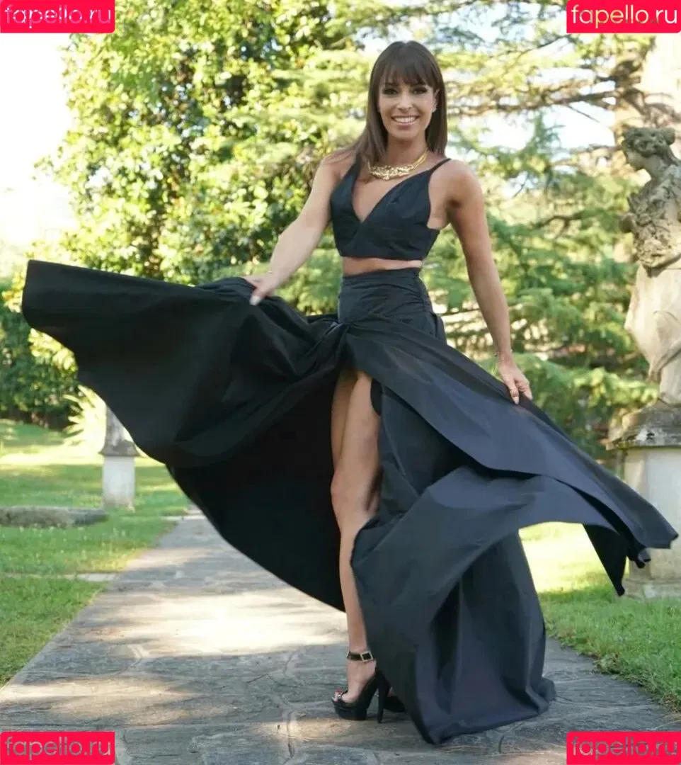 Sheila Capriolo Onlyfans Photo Gallery 