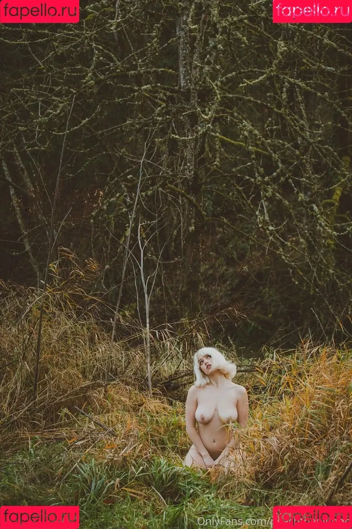 Peachthenymph Onlyfans Photo Gallery 