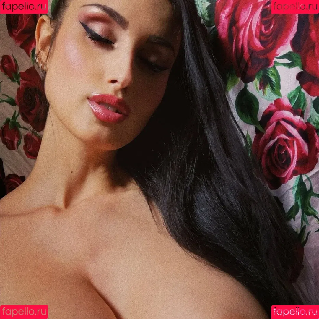 Elsa Œsinger Onlyfans Photo Gallery 