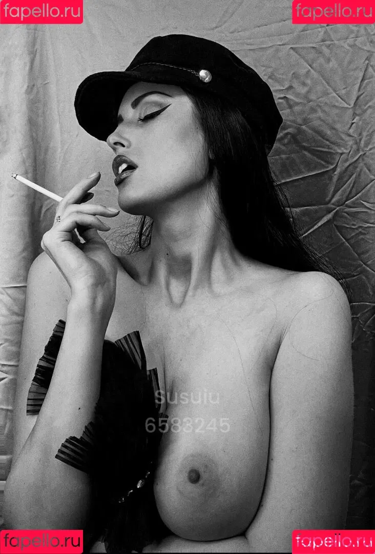 Elsa Œsinger Onlyfans Photo Gallery 