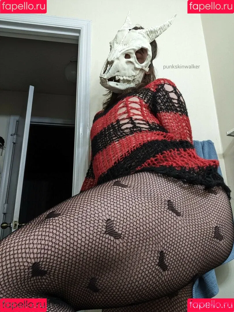 Punkskinwalker Onlyfans Photo Gallery 