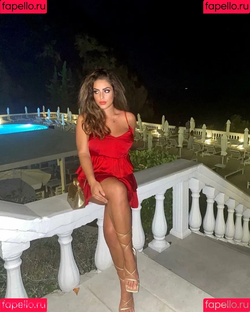 Ylenia Bevelacqua Onlyfans Photo Gallery 
