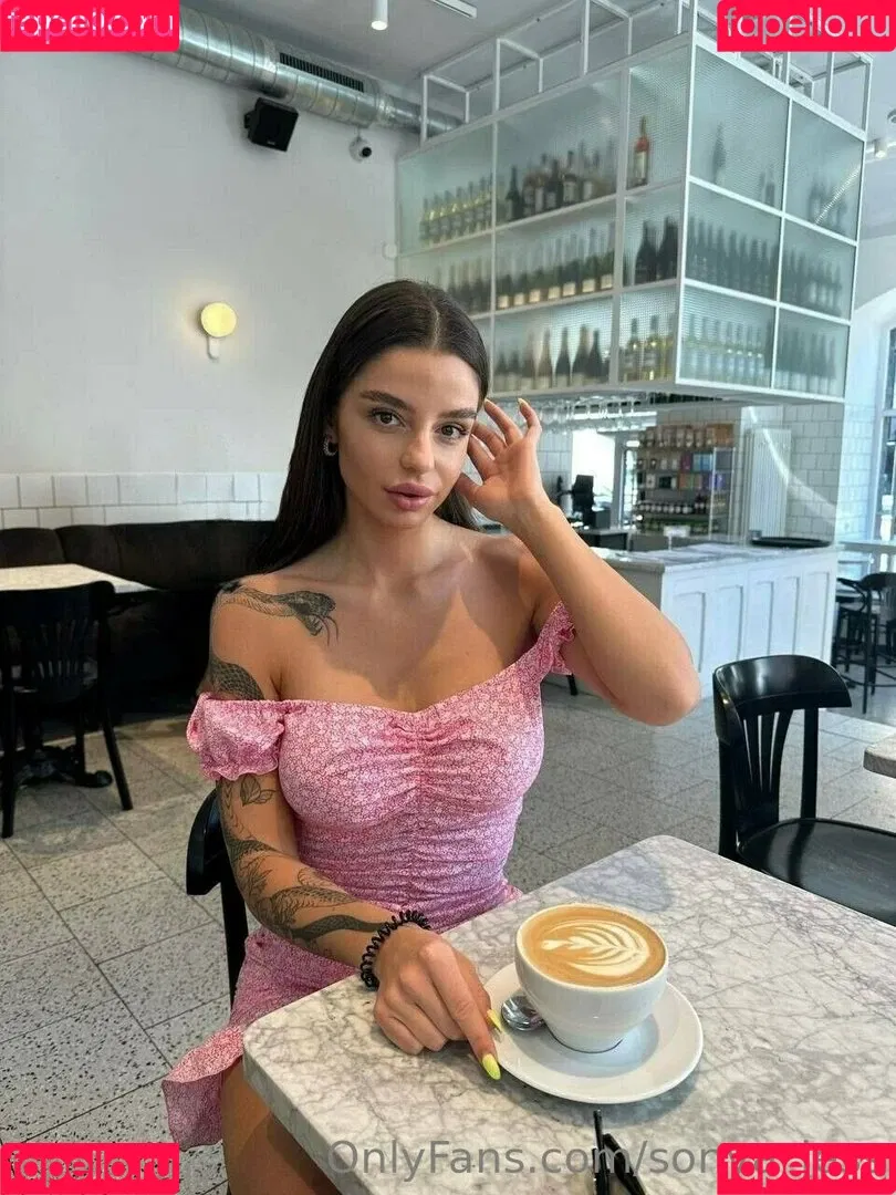 JessWantsMore Onlyfans Photo Gallery 