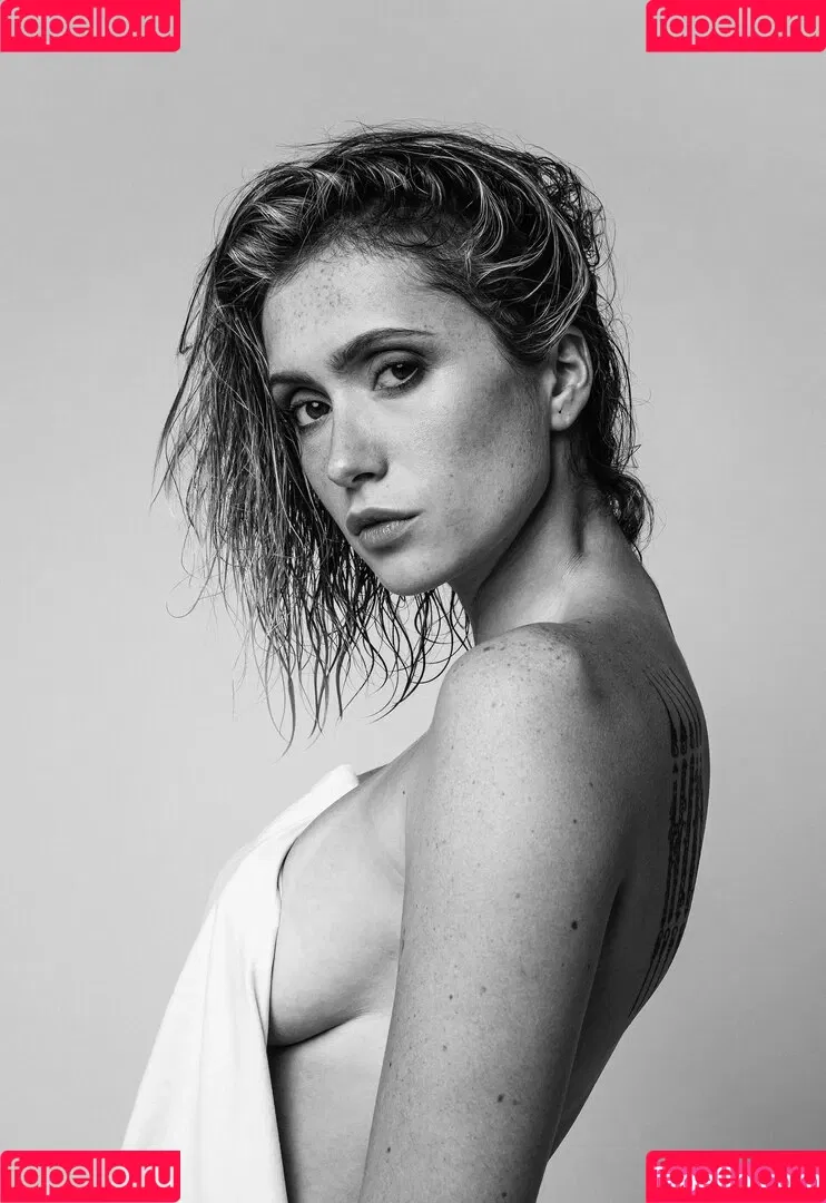 Lysandre NADEAU Onlyfans Photo Gallery 