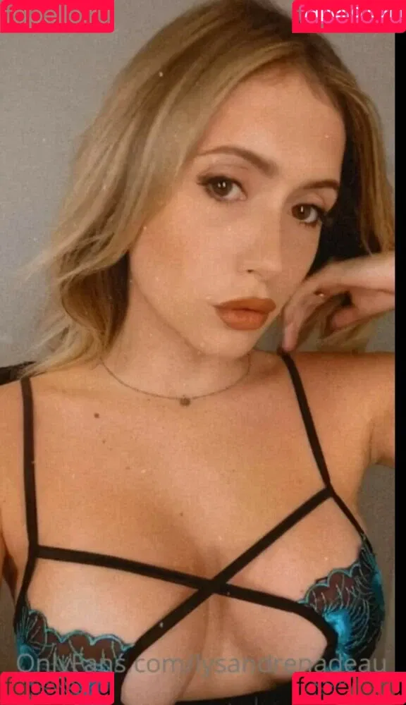 Lysandre NADEAU Onlyfans Photo Gallery 