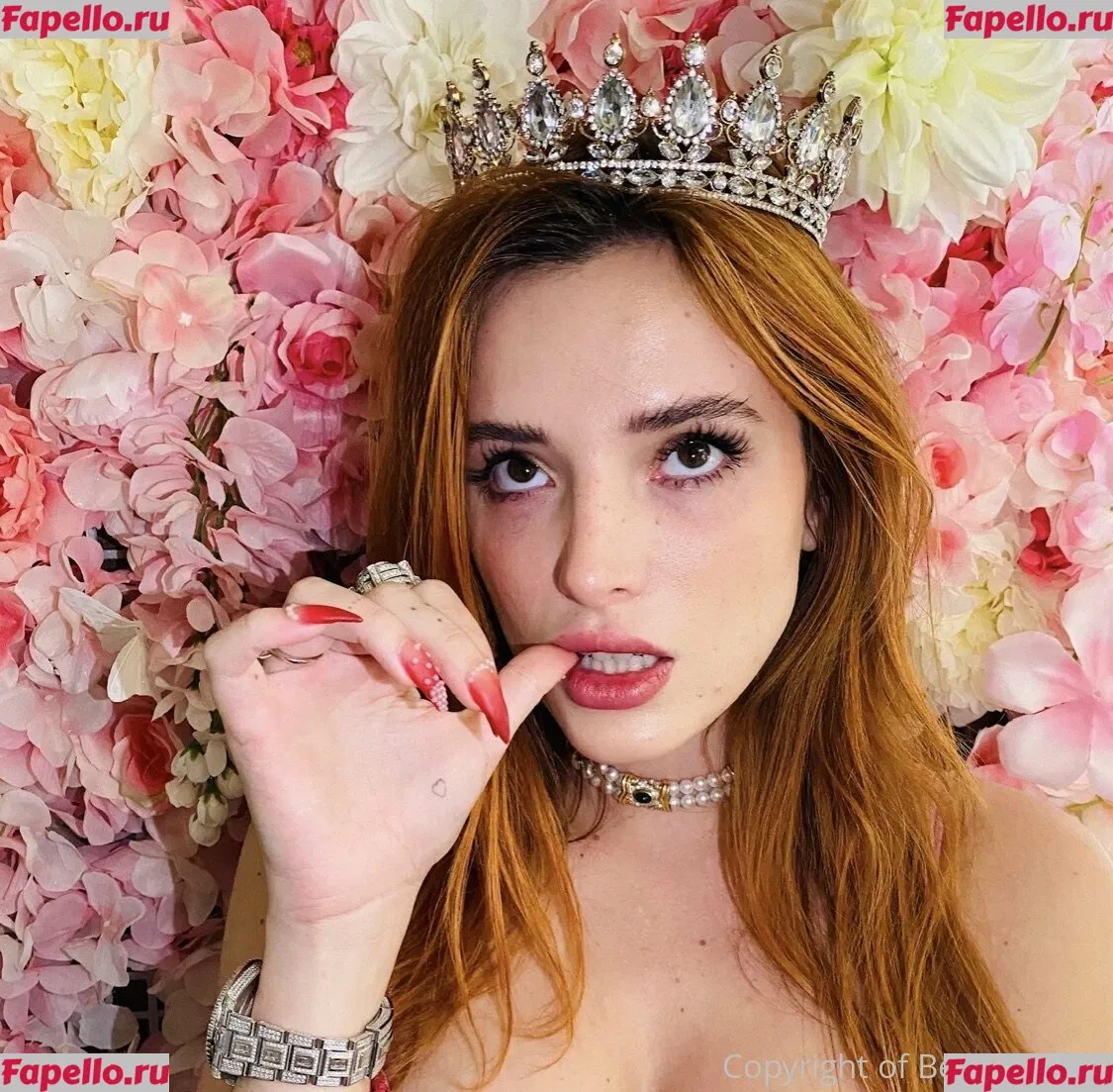 Bella Thorne Onlyfans Photo Gallery 