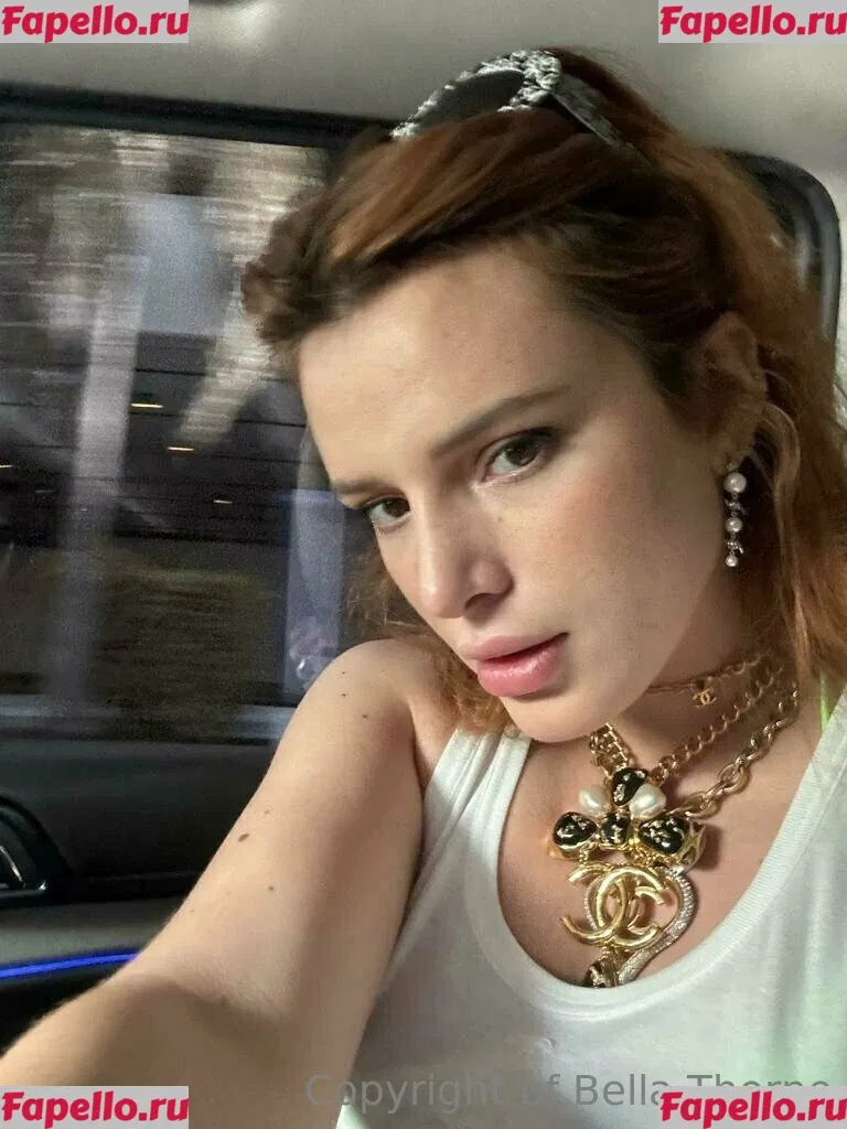 Bella Thorne Onlyfans Photo Gallery 