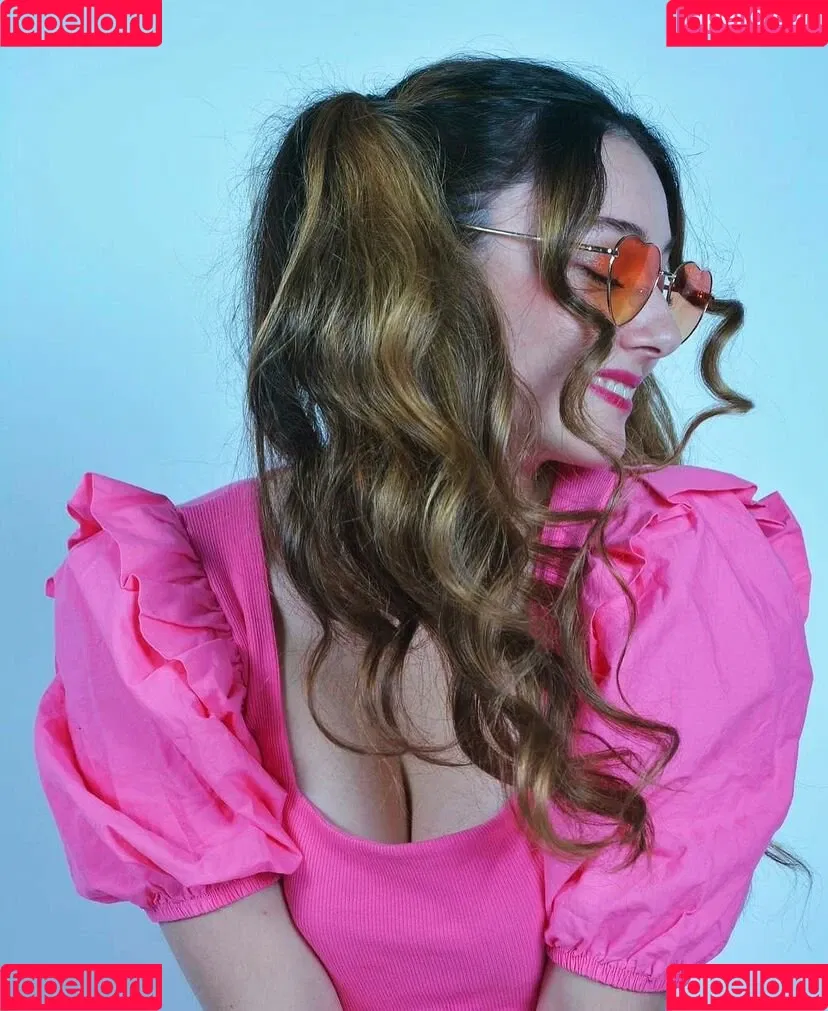 Little BabeVIP Onlyfans Photo Gallery 